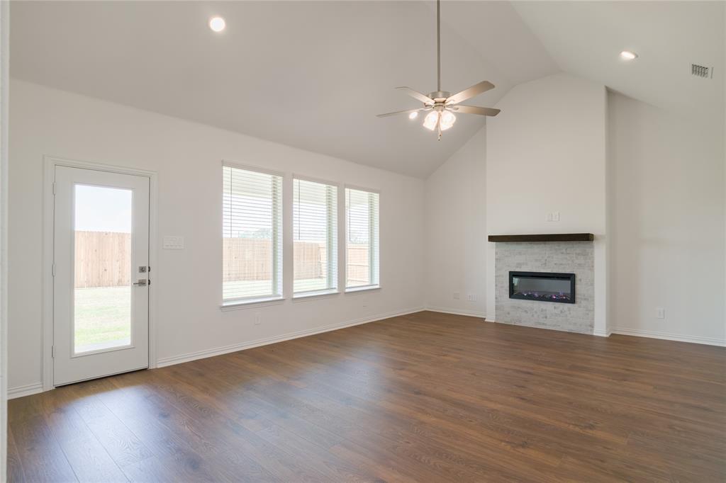 8721 Kentucky Derby Street Property Photo 8