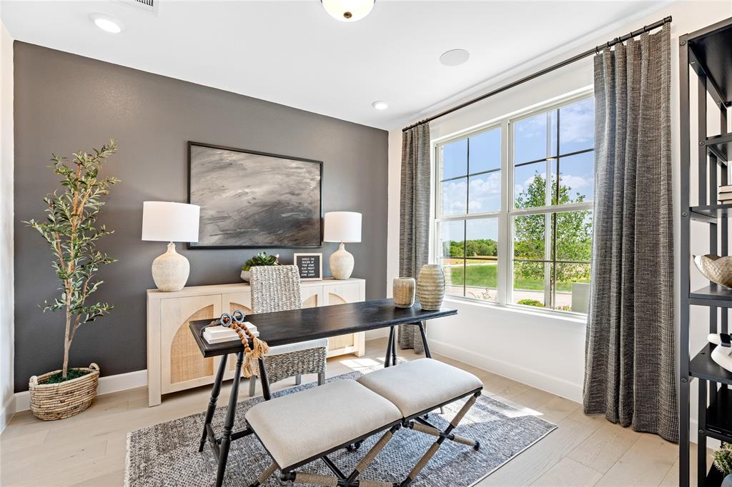 8721 Kentucky Derby Street Property Photo 10