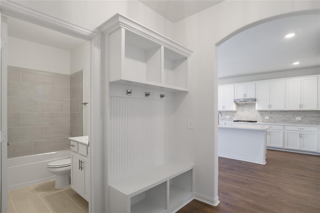 8721 Kentucky Derby Street Property Photo 21