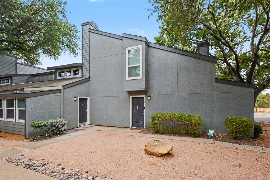 9696 Walnut Street 502 Property Photo 1