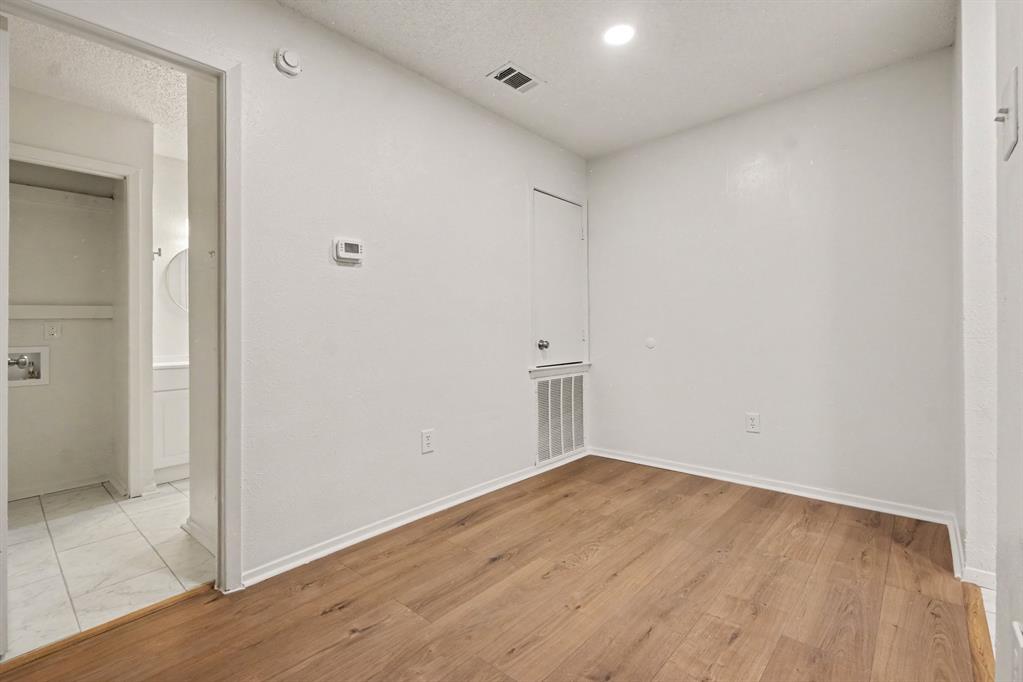 9696 Walnut Street 502 Property Photo 24