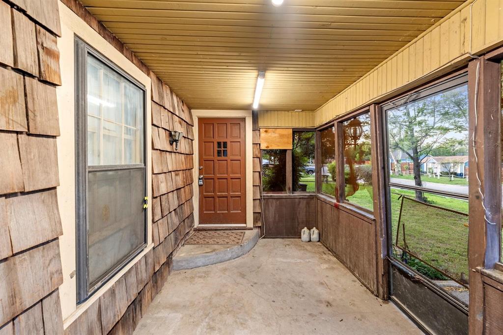 2617 Loraine Street Property Photo 2
