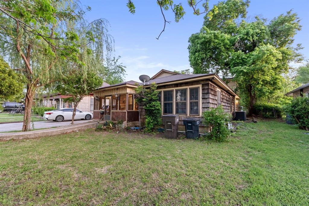 2617 Loraine Street Property Photo 23