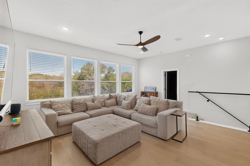 2519 Tamaron Cove Property Photo 25