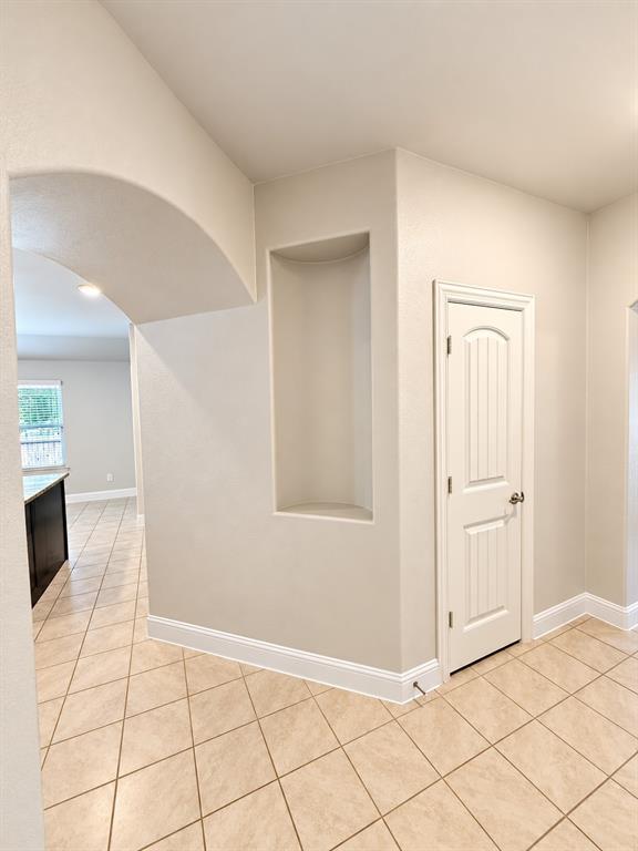 4320 Lakeview Drive Property Photo 9