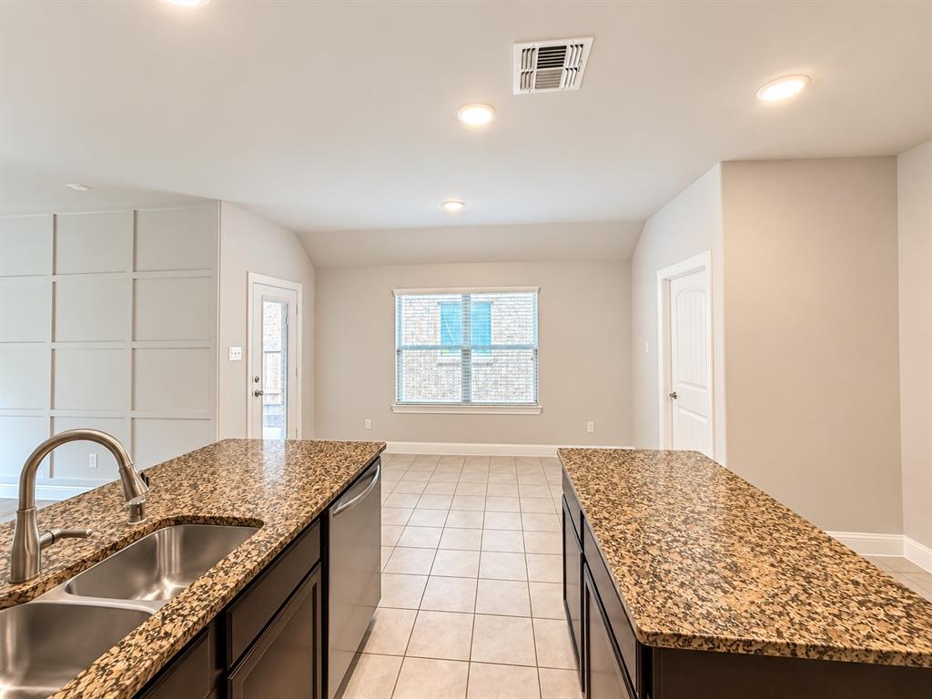 4320 Lakeview Drive Property Photo 15