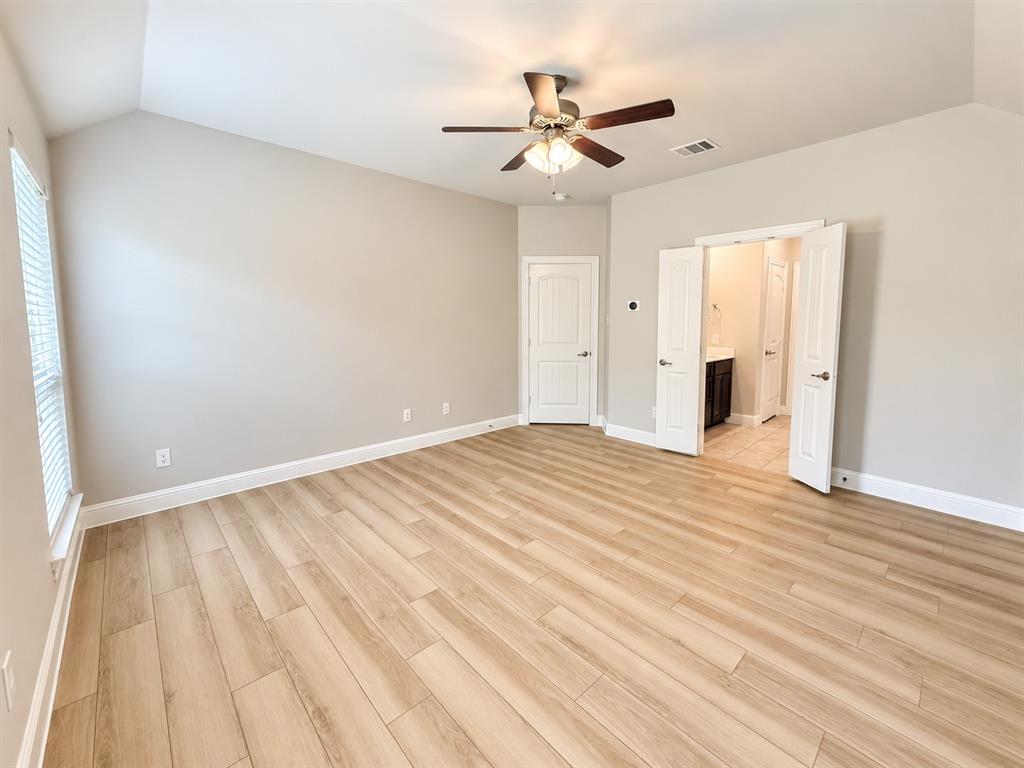 4320 Lakeview Drive Property Photo 21