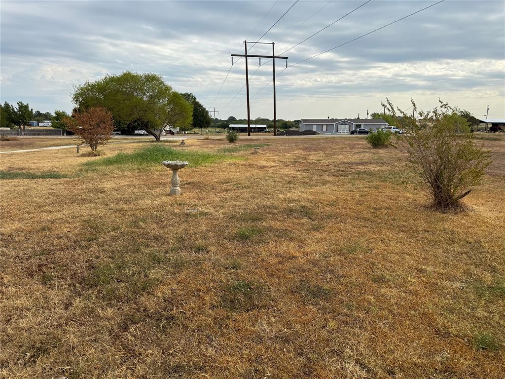 3921 Applewood Court Property Photo 3
