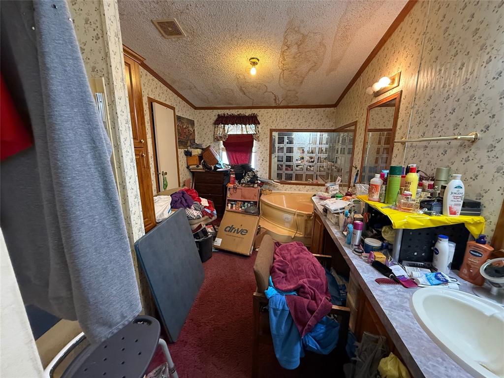 3921 Applewood Court Property Photo 14