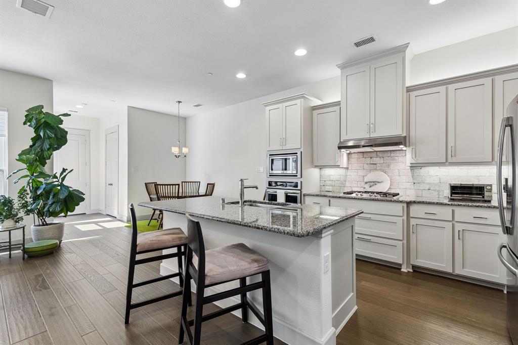 8483 Canal Street Property Photo 3