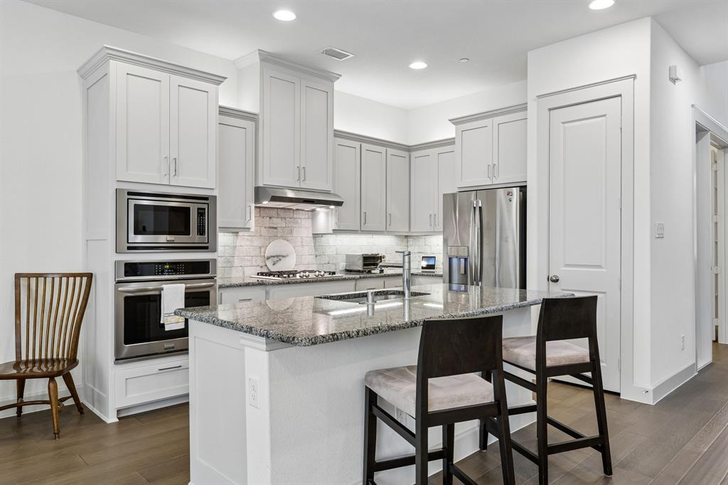 8483 Canal Street Property Photo 11