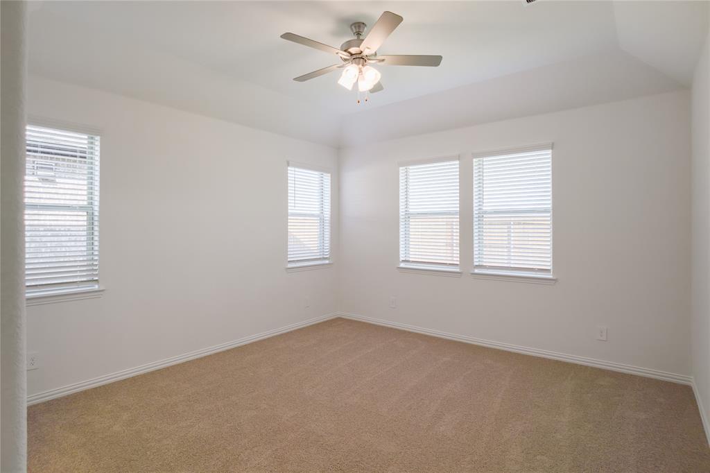8704 Saratoga Street Property Photo 10