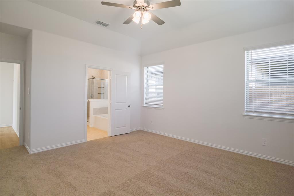 8704 Saratoga Street Property Photo 11