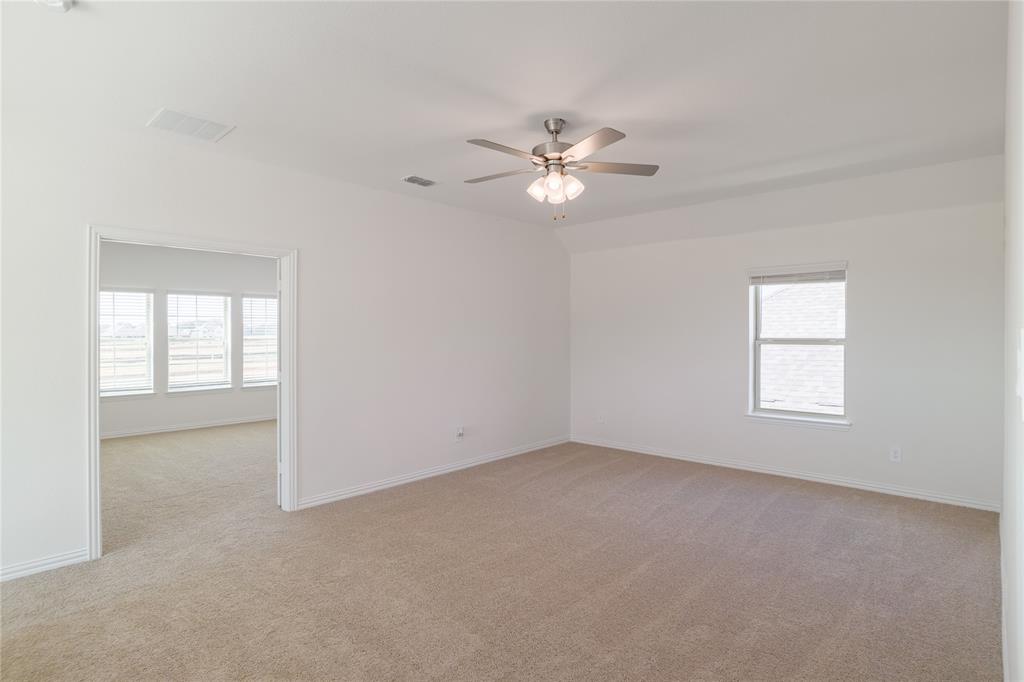8704 Saratoga Street Property Photo 17