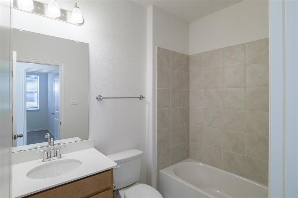 8704 Saratoga Street Property Photo 22
