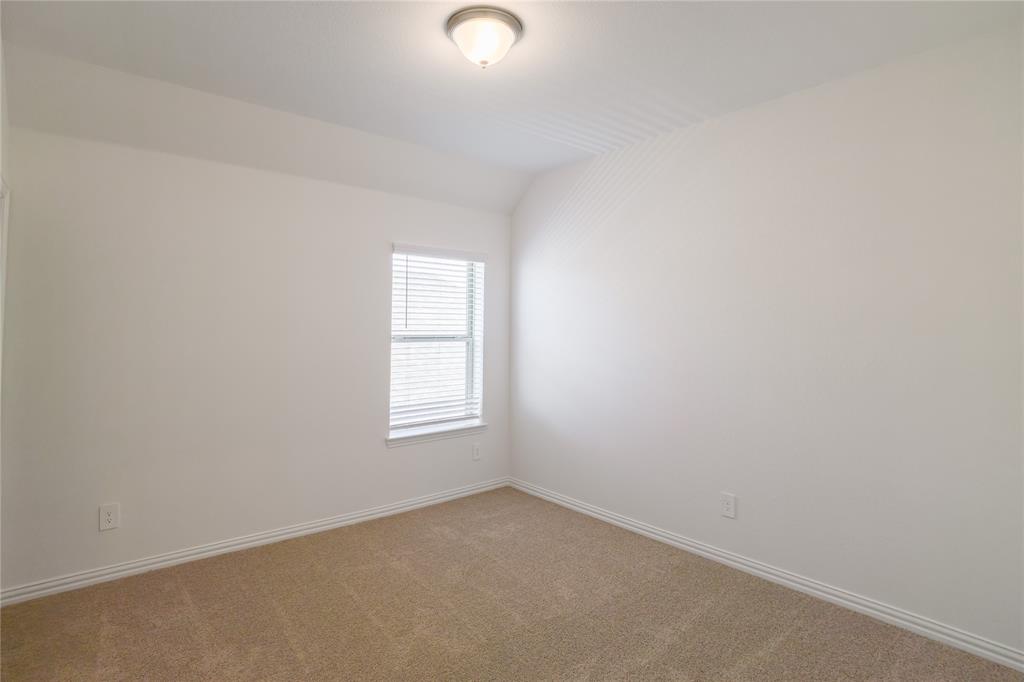 8704 Saratoga Street Property Photo 23
