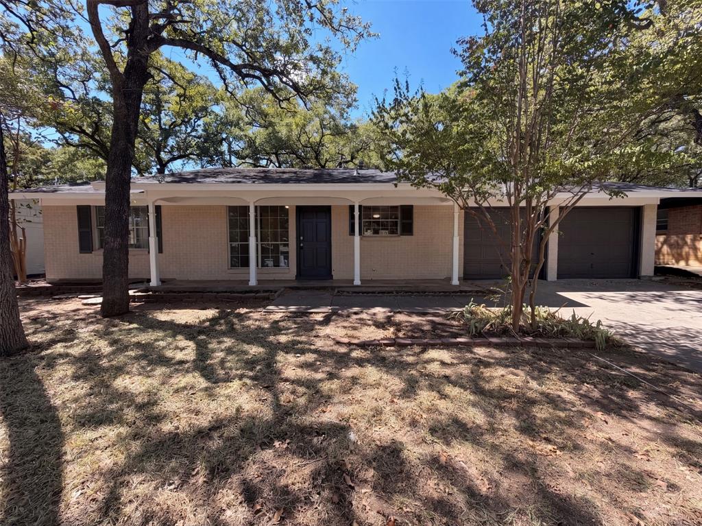 1229 King Drive Property Photo 1