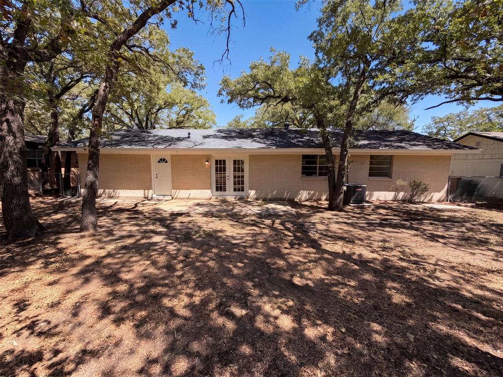 1229 King Drive Property Photo 5