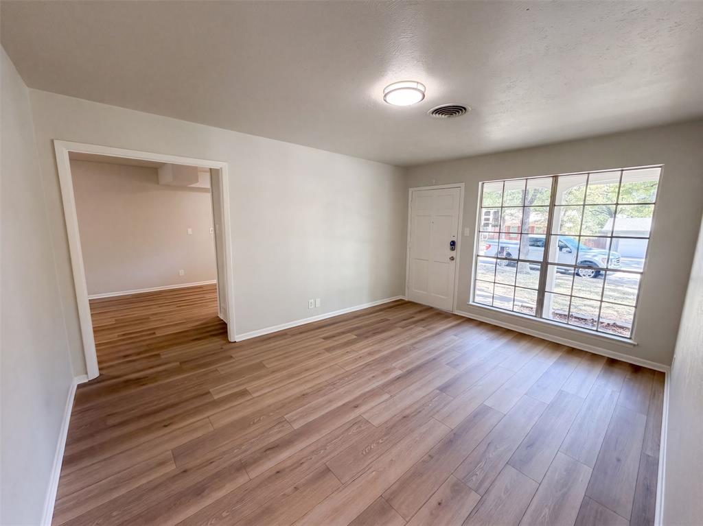 1229 King Drive Property Photo 9