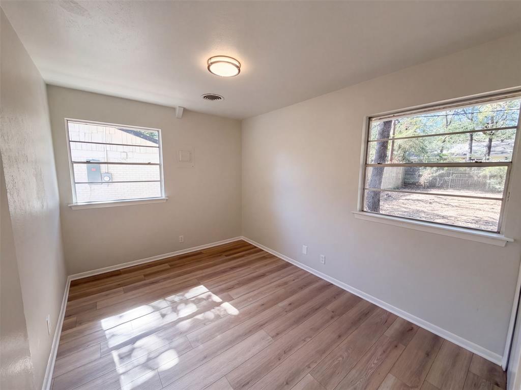 1229 King Drive Property Photo 15