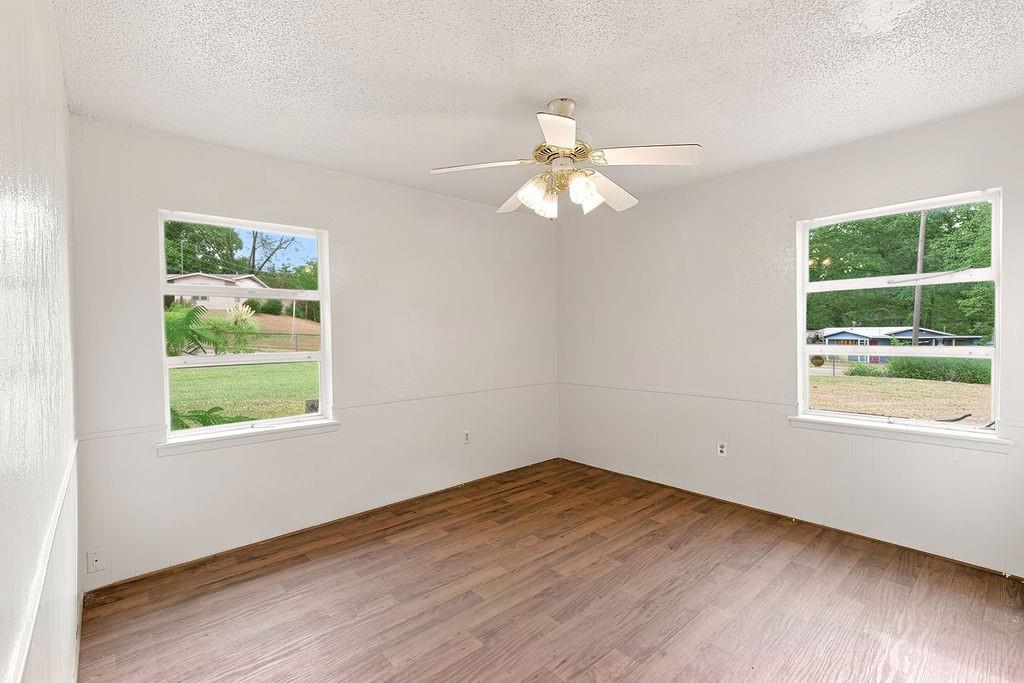241 Byrne Avenue Property Photo 18