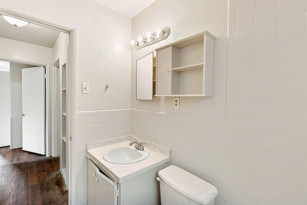 241 Byrne Avenue Property Photo 20