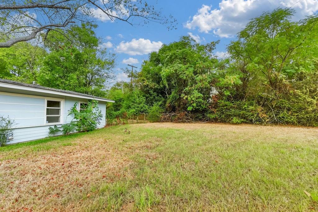 241 Byrne Avenue Property Photo 31