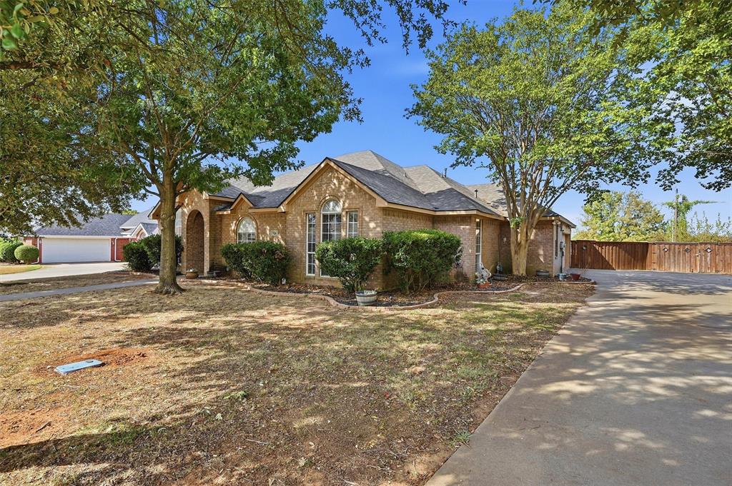118 Ginger Drive Property Photo 4
