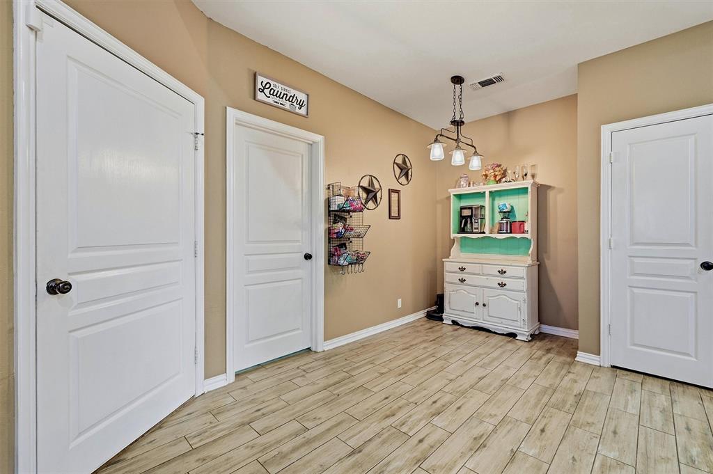 118 Ginger Drive Property Photo 12