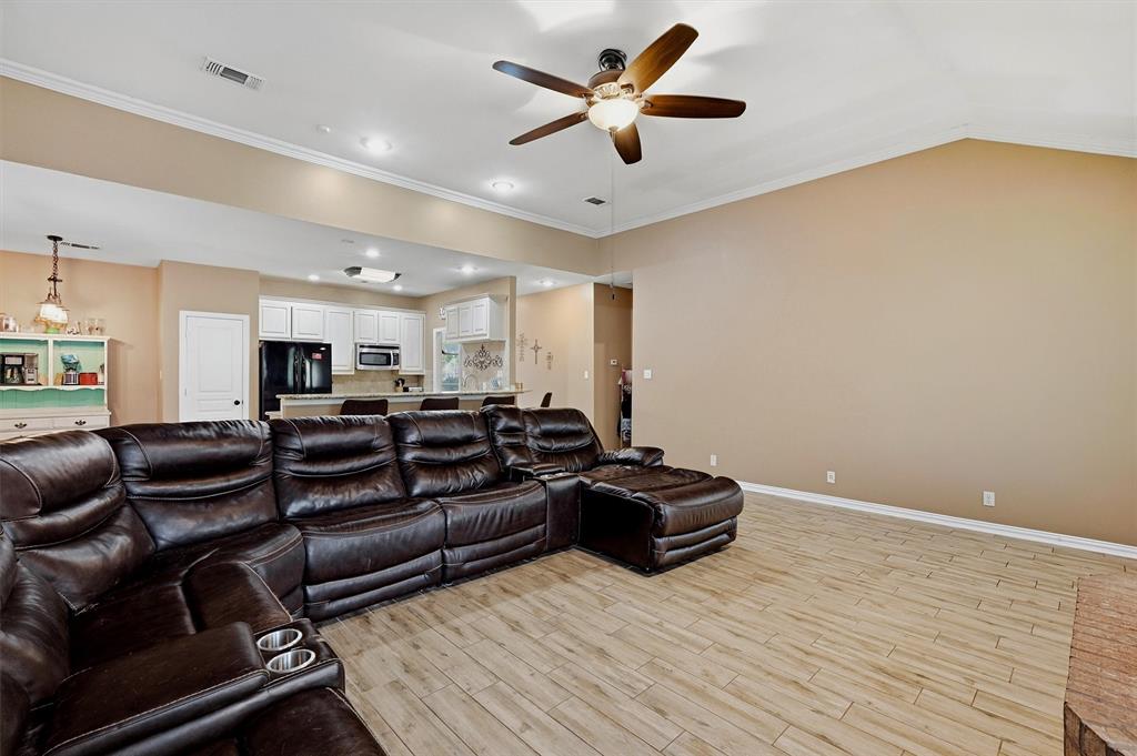 118 Ginger Drive Property Photo 15