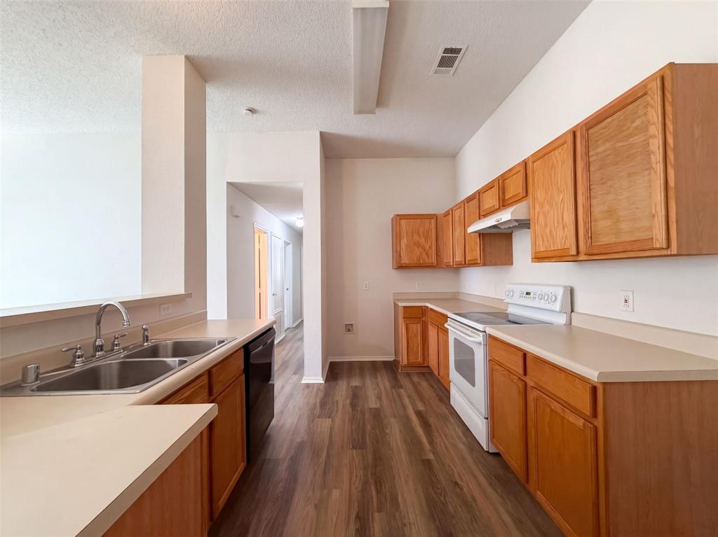 1313 Sandpiper Property Photo 2