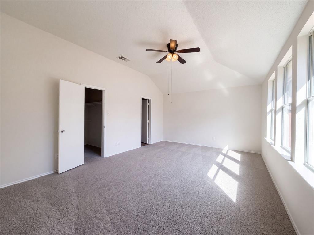 1313 Sandpiper Property Photo 4