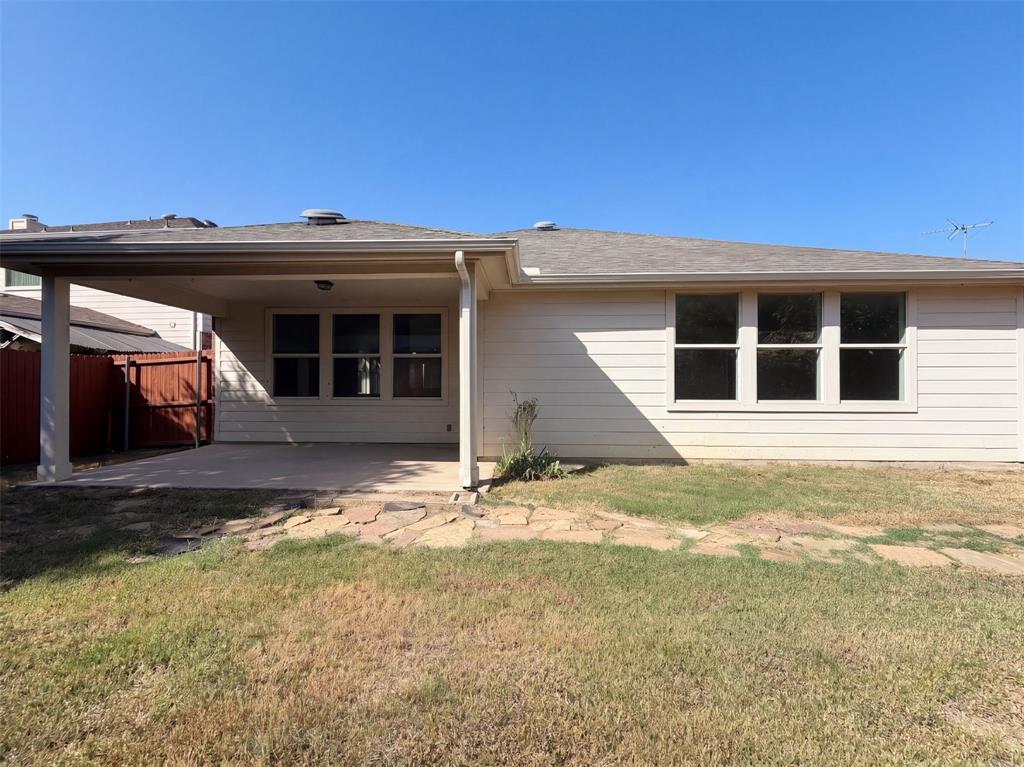 1313 Sandpiper Property Photo 5