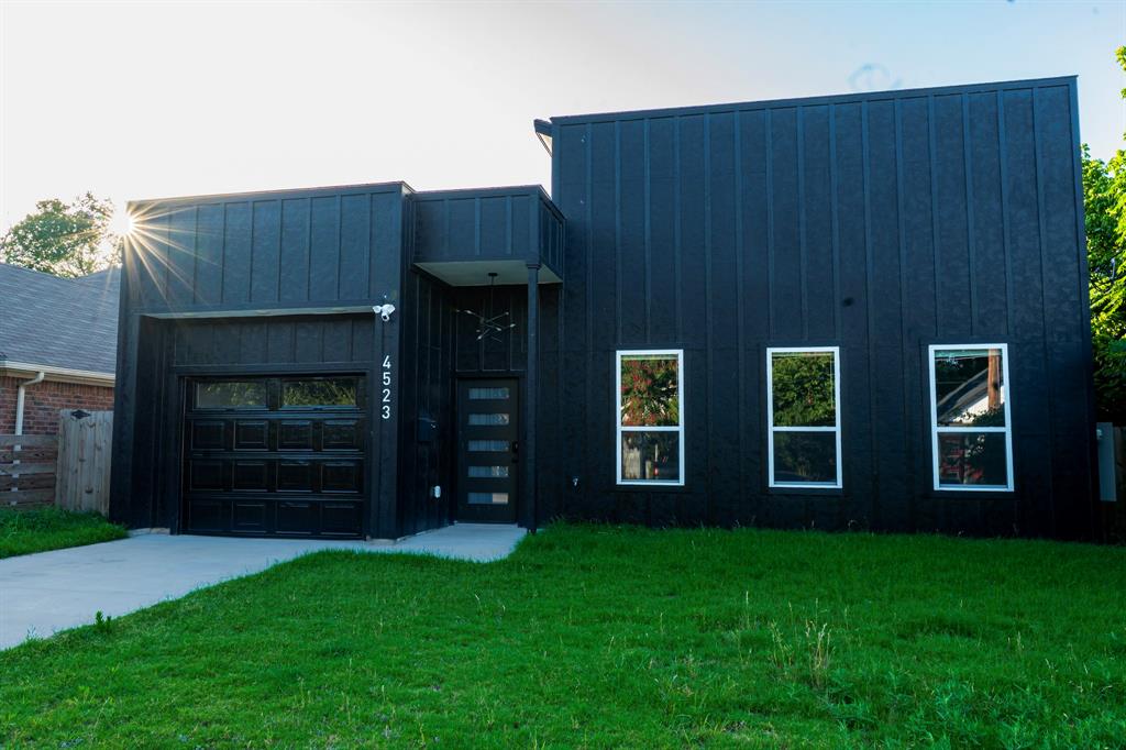 4523 Solar Lane Property Photo 1
