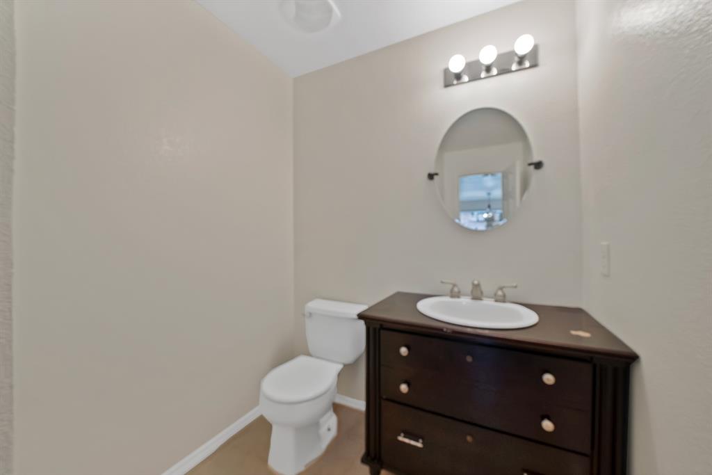 2126 Hanakoa Falls Drive Property Photo 16