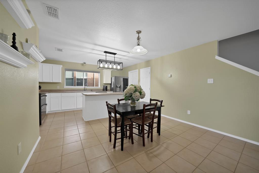 2126 Hanakoa Falls Drive Property Photo 19