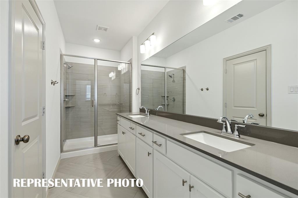 3704 Pierce Lane Property Photo 7