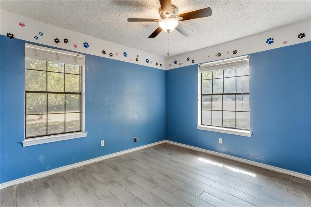 3211 Bluegrass Drive Property Photo 12