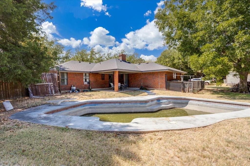 3211 Bluegrass Drive Property Photo 23