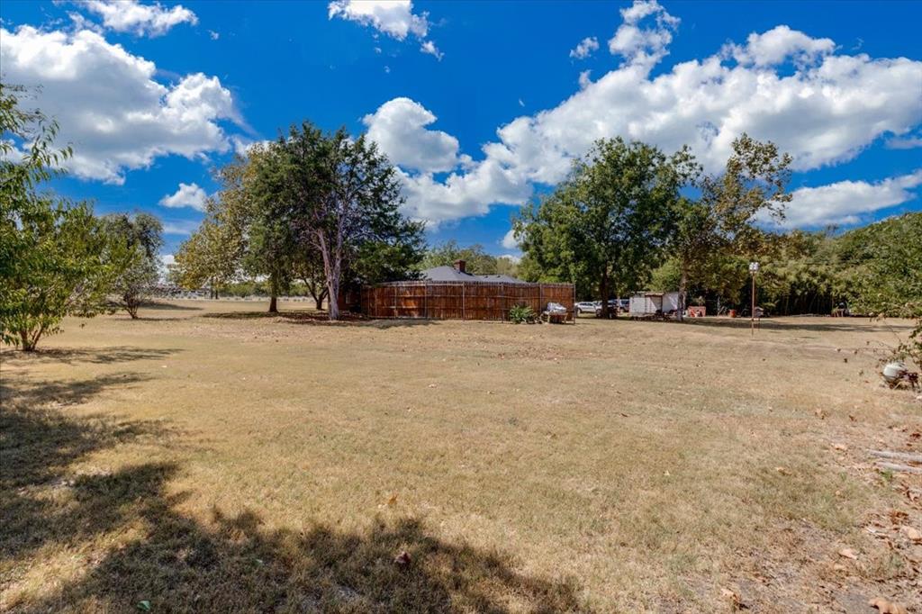 3211 Bluegrass Drive Property Photo 28