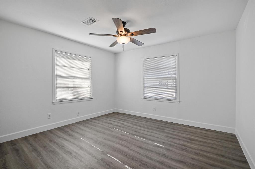 863 Ala Drive Property Photo 3