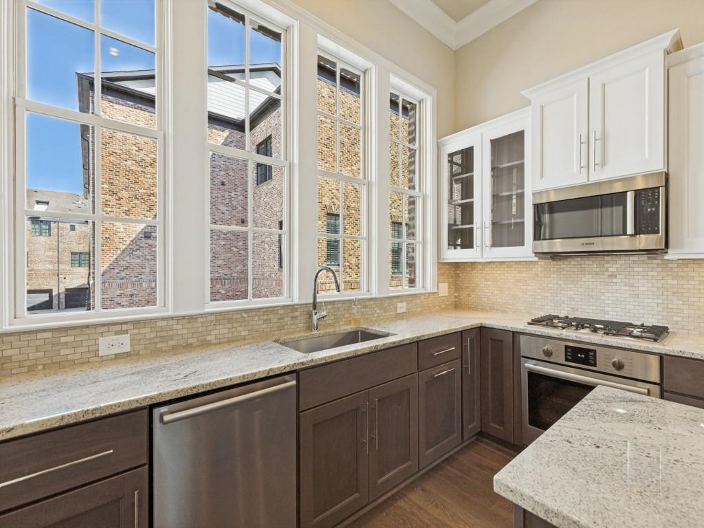 4110 Runyon Road Property Photo 8