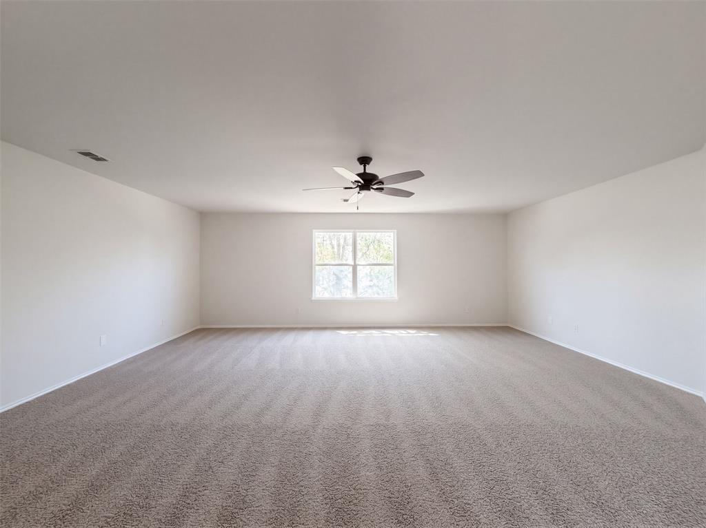 9000 Blackstone Drive Property Photo 4