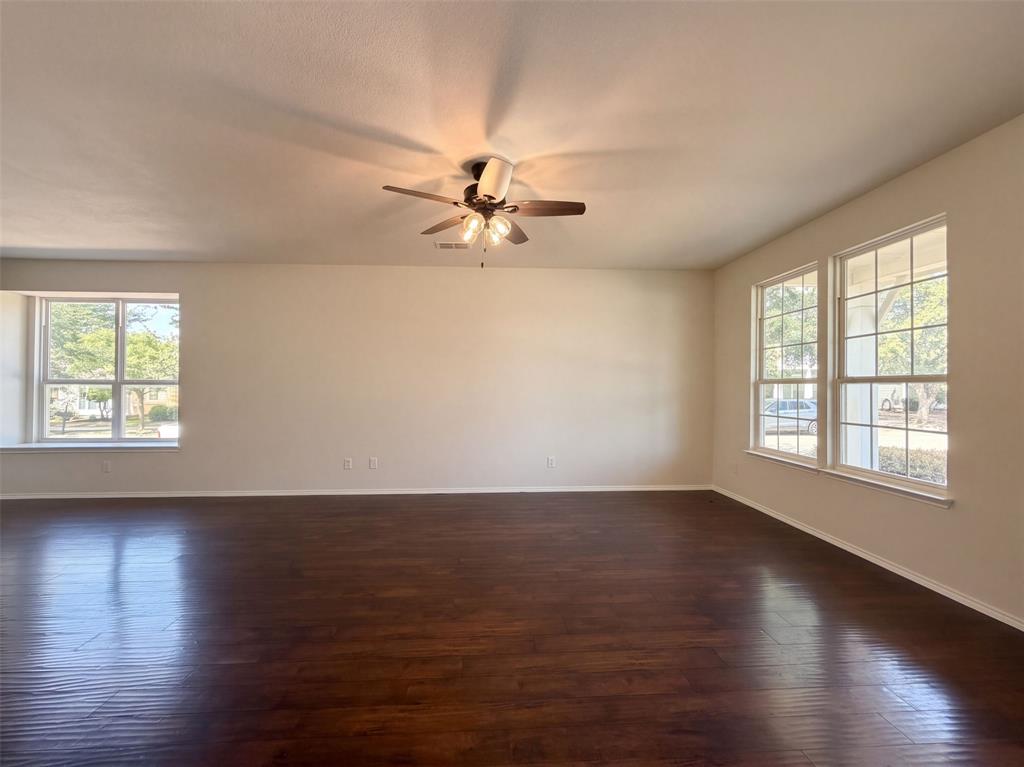 9000 Blackstone Drive Property Photo 6