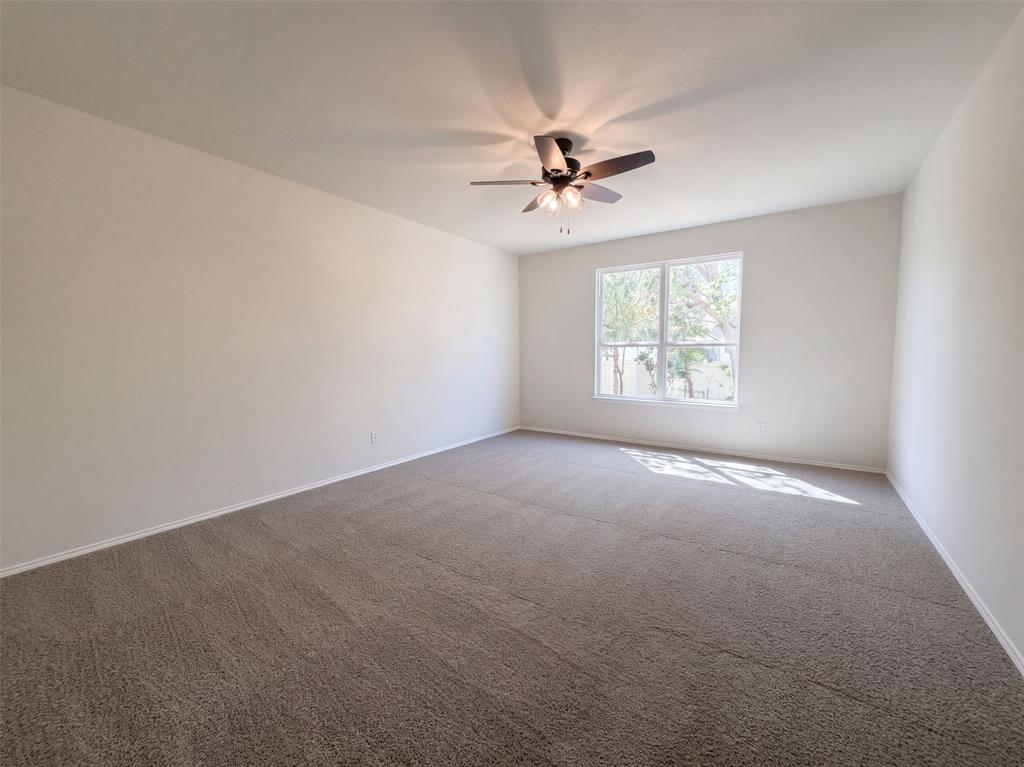 9000 Blackstone Drive Property Photo 10