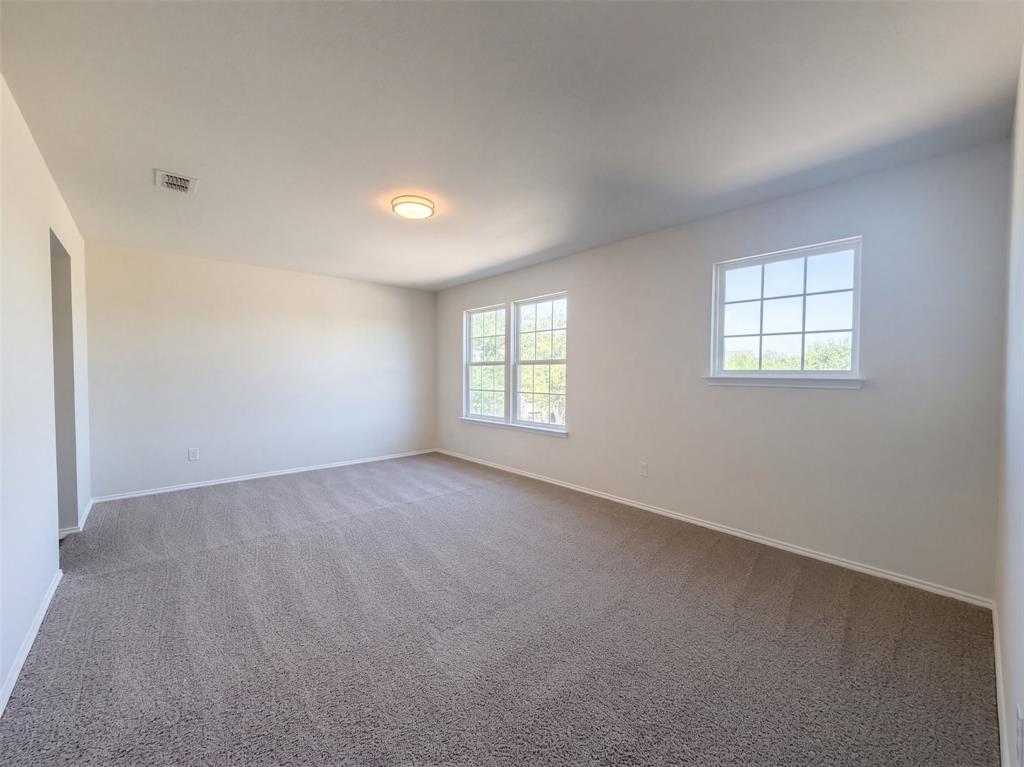 9000 Blackstone Drive Property Photo 11