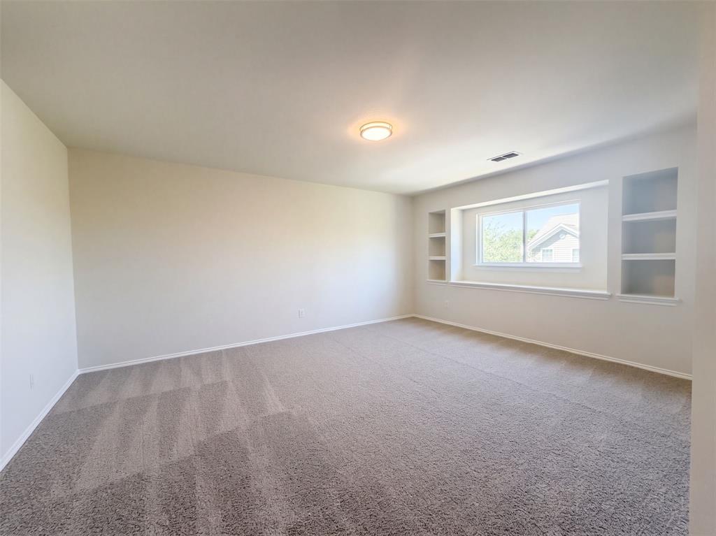 9000 Blackstone Drive Property Photo 12