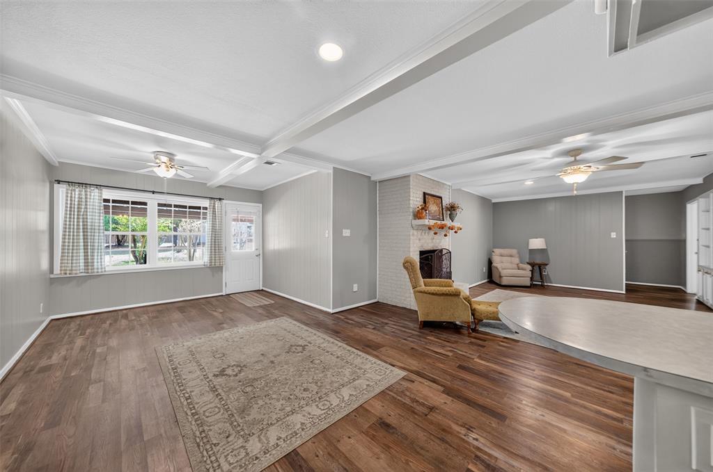 6969 Fm 2494 Property Photo 15