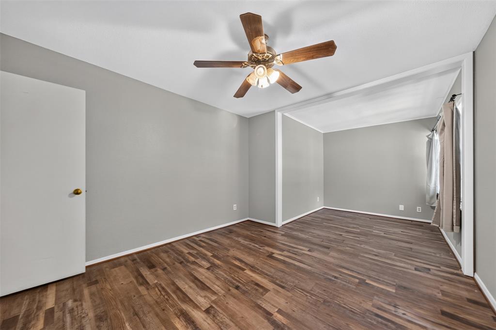 6969 Fm 2494 Property Photo 31