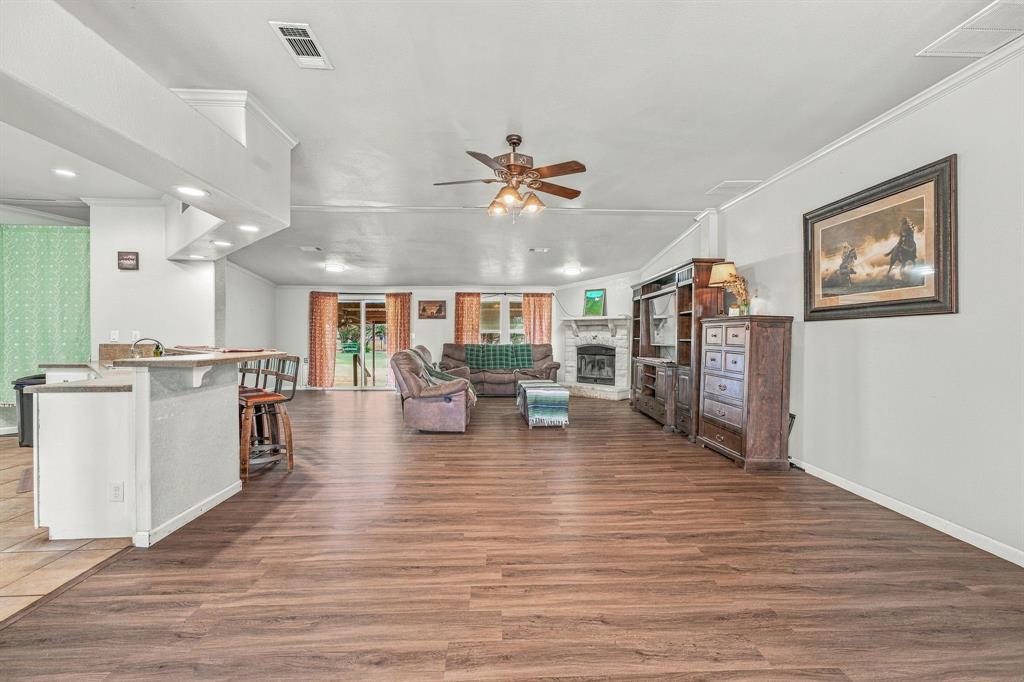 13490 Hwy 254 Property Photo 4